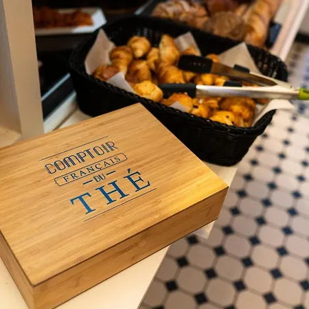 Hotel Merveilleux Cote 4*