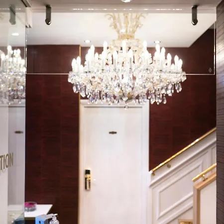 Hotel Merveilleux Cote