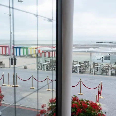 Merveilleux Côté 4*