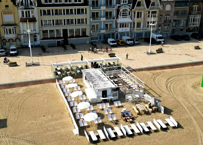 Hotel Merveilleux Côté 4*